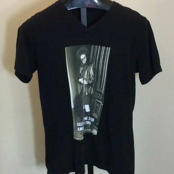 Angela Davis “I Believe In The 2nd Amendment Too, Sugah” Graphic Tee – Political - Picture 6 of 6